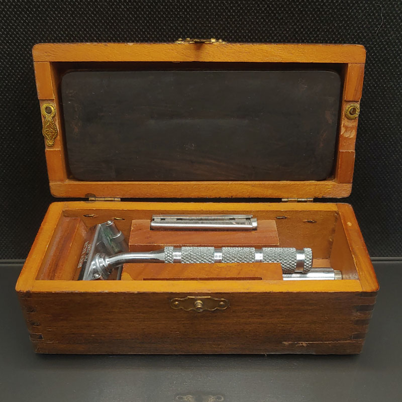 Grath Adjustable