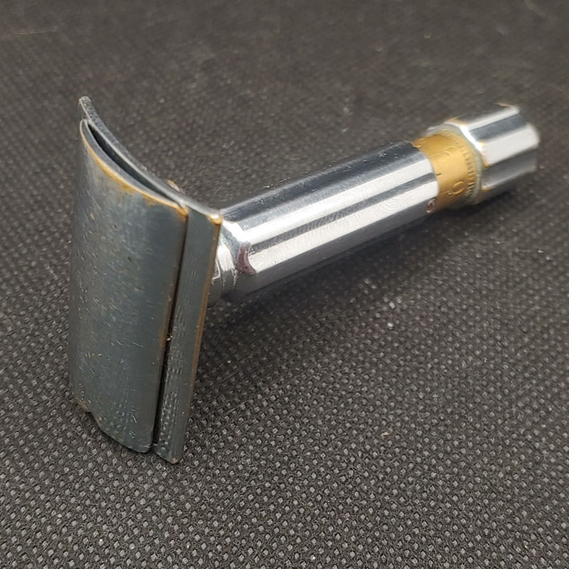 Le Coq Brass