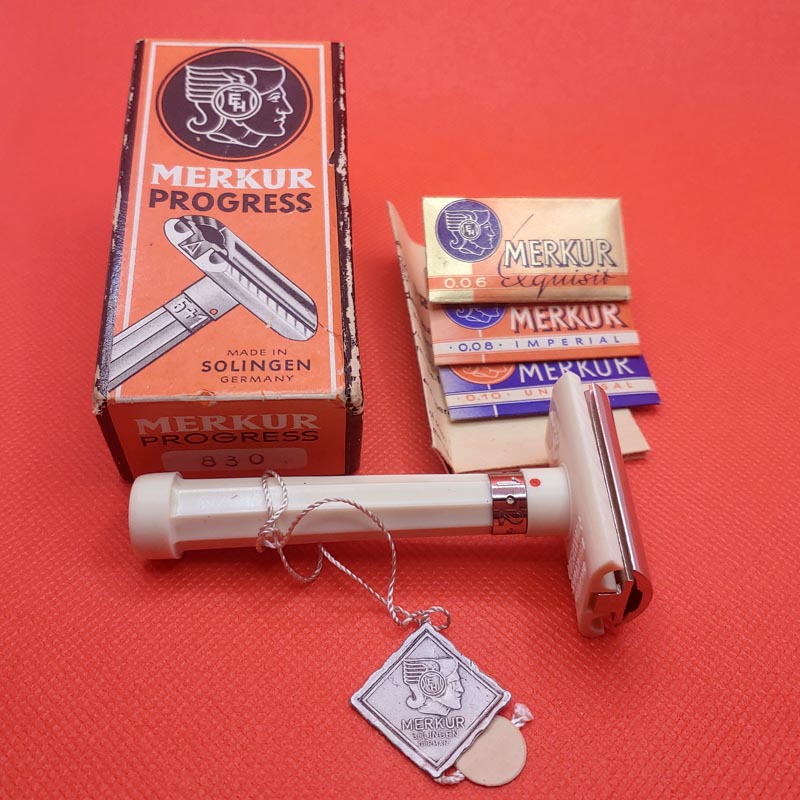 Merkur Progress 830